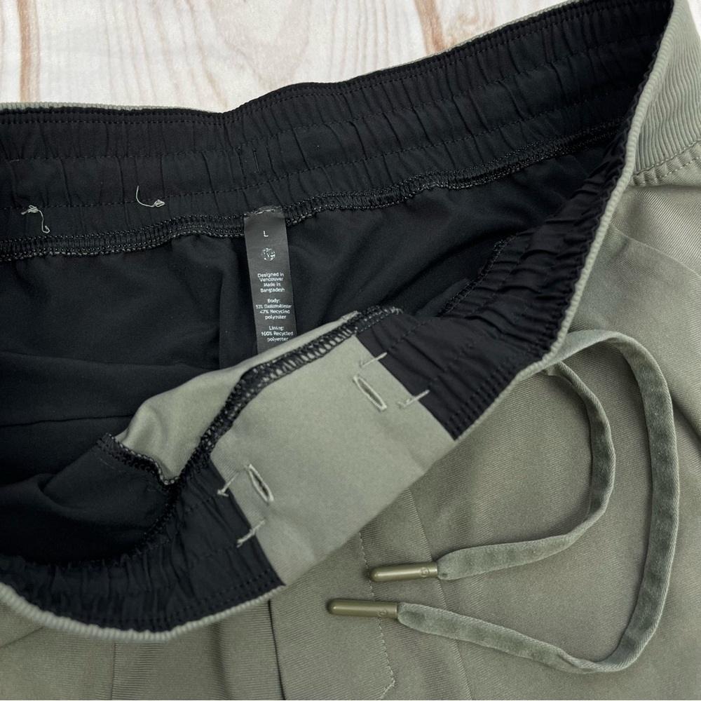 Lululemon ABC Jogger 30” *Warpstreme Twill Green / Grey Sage Sz L - Picture 14 of 16